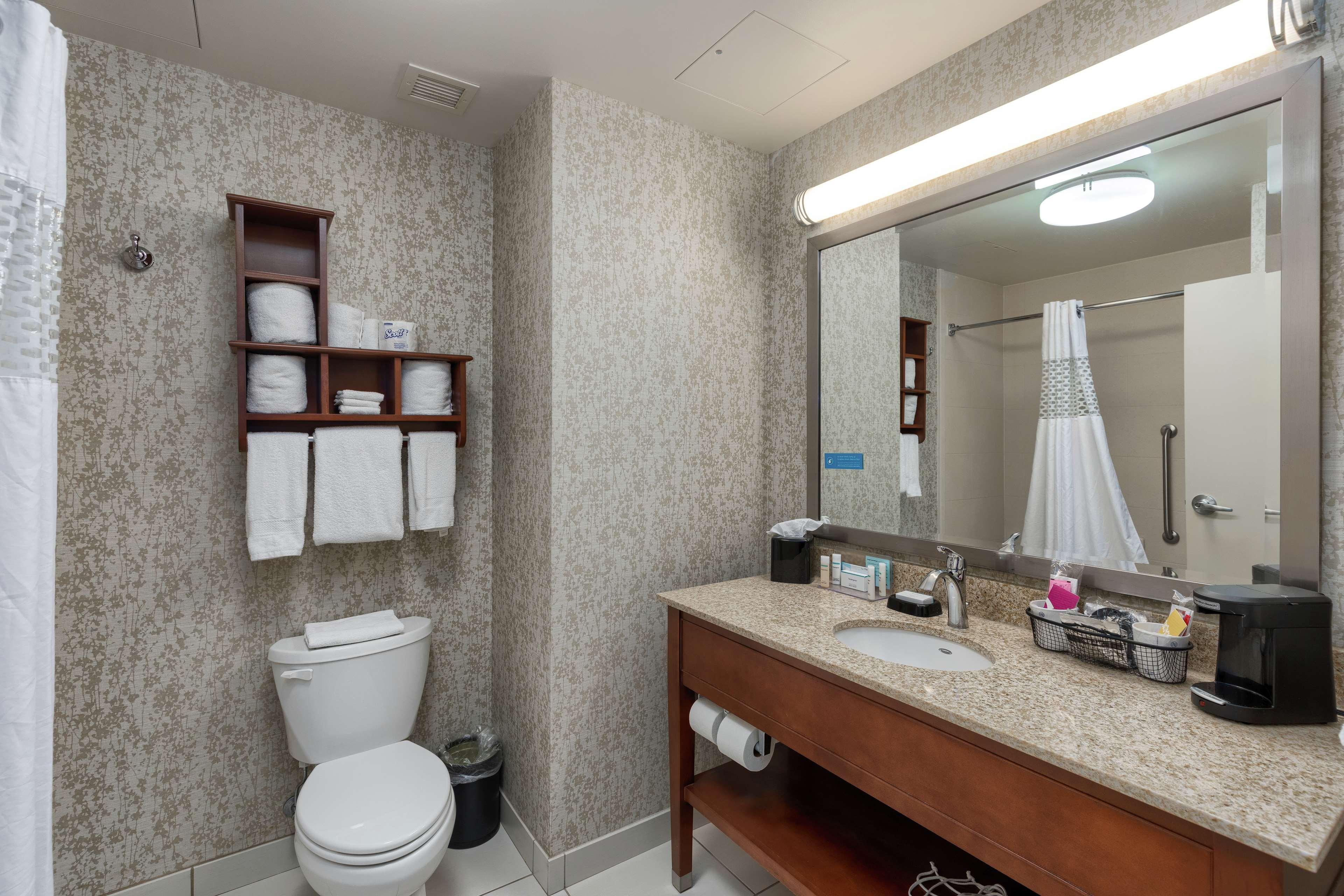 Hampton Inn & Suites Owensboro Downtown Waterfront Extérieur photo